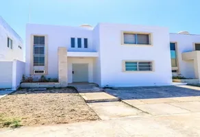 Foto de inmueble en Sin nombre de calle #244, Col. Gran San Pedro Cholul C.P. 97305, Mérida