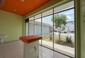 Foto de inmueble en Av. Jacinto Canek, Col. Jacinto Canek C.P. 97227, Mérida