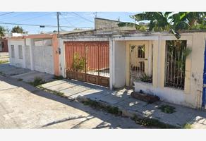 Foto de inmueble en Sin nombre de calle, Col. Juan Pablo II C.P. 97246, Mérida