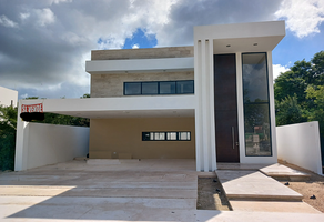 Foto de inmueble en PRIV. RESIDENCIAL NORTEMÉRIDA, Col. Komchen C.P. 97302, Mérida