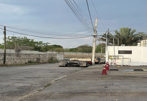 Foto de inmueble en calle 15, Col. Leandro Valle C.P. 97143, Mérida