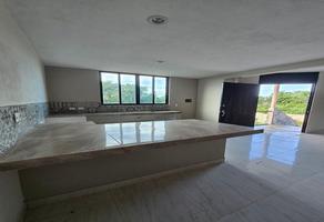 Foto de inmueble en calle 45, Col. Leandro Valle C.P. 97143, Mérida