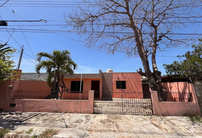 Foto de inmueble en calle 43, Col. Manuel Avila Camacho C.P. 97159, Mérida