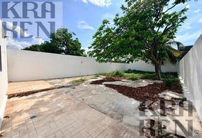 Foto de inmueble en En Venta Terreno con Casa, en Montebello, Ideal Para Construcción., Col. Montebello C.P. 97113, Mérida