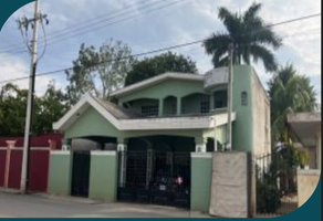 Foto de inmueble en calle 48, Col. Oxkutzcab C.P. 97880, Oxkutzcab