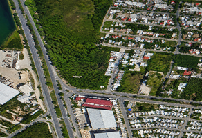 Foto de inmueble en calle 48, Col. Paseos de Opichen C.P. 97246, Mérida