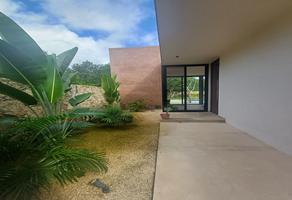 Foto de inmueble en Carretera Mérida Progreso, Col. Prado Norte C.P. 97139, Mérida