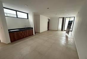 Foto de inmueble en calle 23, Col. San Vicente Chuburna C.P. 97206, Mérida