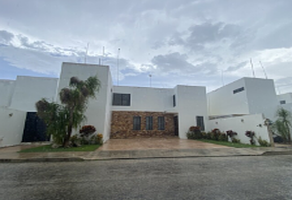 Foto de inmueble en calle 9, Col. Santa Cruz C.P. 97345, Conkal