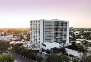 Foto de inmueble en Av. Cámara de Comercio, Col. Villas La Hacienda C.P. 97119, Mérida