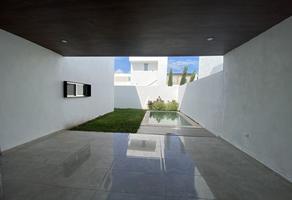 Foto de inmueble en , Col. Xcanatún C.P. 97302, Mérida