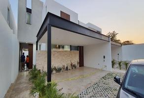 Foto de inmueble en calle 10, Col. Xcanatún C.P. 97302, Mérida