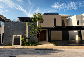 Foto de inmueble en Privada Amanha, Col. Yucatán Country Club C.P. 97308, Mérida