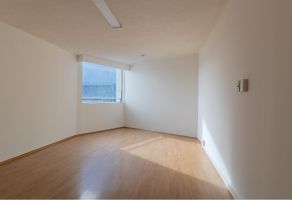 Foto de inmueble en Av. Primero de Mayo #572, Col. San Andrés Atoto C.P. 53500, Naucalpan de Juárez