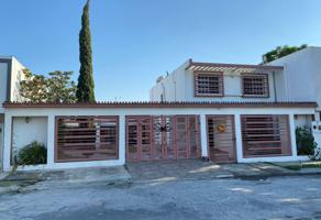 Foto de inmueble en Del Nogal, Col. Cantizales C.P. 66630, Apodaca