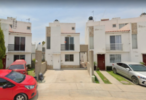 Foto de inmueble en Lago oriente, Col. San Francisco Tesistán C.P. 45200, Zapopan