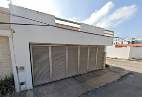 Foto de inmueble en Leandro Valle #s/n, Col. Leandro Valle C.P. 97143, Mérida
