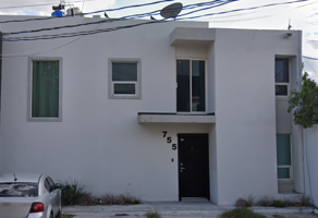 Foto de inmueble en Licenciado Carlos González Zamora 755 #755, Col. Jardín C.P. 88670, Reynosa