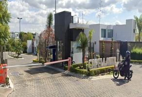 Foto de inmueble en Punta Del Este 26, Lomas de Angelópolis, 72830 Lomas de Angelópolis, Pue. #26, Col. La Vista Contry Club C.P. 72830, San Andrés Cholula