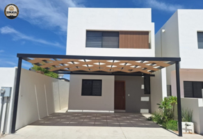 Foto de inmueble en Av. Bahia Grande S/N, 23084 La Paz, B.C.S. #S/N, Col. Diana Laura C.P. 23084, La Paz