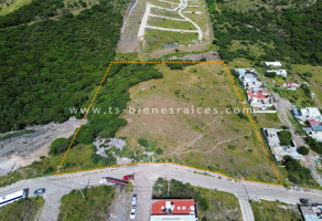 Foto de inmueble en Bosques de Lirios, 76148 Santiago de Querétaro, Qro., Col. Belén C.P. 76148, Querétaro