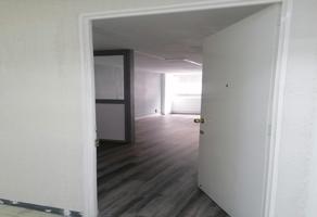 Foto de inmueble en Periférico Boulevard Manuel Ávila Camacho #6AInt. 104, Col. El Parque C.P. 53398, Naucalpan de Juárez