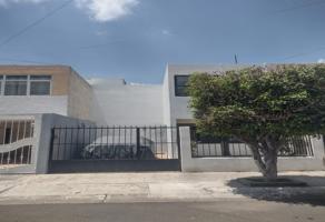 Foto de inmueble en Calle Félix Parra 2785 #2785, Col. Jardines de Guadalupe C.P. 44740, Guadalajara