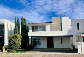 Foto de inmueble en Sendero del Atrio, Residencial Las Plazas, 20126 Aguascalientes, Ags. #204Int. 45, Col. Residencial las Plazas C.P. 20126, Aguascalientes