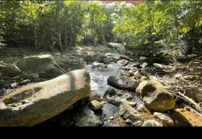 Foto de inmueble en Rodolfo Castro Uribe #s/n, Col. El Nogalito C.P. 48399, Puerto Vallarta