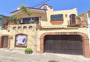 Foto de inmueble en Calle Antonio Correa 2019 #2019, Col. Santa Mónica C.P. 44220, Guadalajara