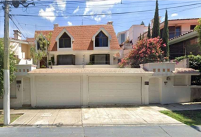 Foto de inmueble en Av Naciones Unidas 6785, Loma Real, 45129 Zapopan, Jal. #6785, Col. Loma Real C.P. 45129, Zapopan
