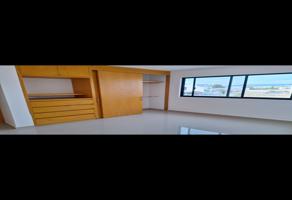 Foto de inmueble en Av. Adamar 872, Fraccionamiento Adamar, 45464 Tlajomulco de Zúñiga, Jal. #872, Col. San Agustin C.P. 45645, Tlajomulco de Zúñiga