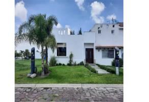 Foto de inmueble en Cto. de la Torre 102, Santa María Residencial, 38010 Celaya, Gto. #102, Col. Canal de Camargo C.P. 38010, Celaya