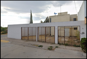 Foto de inmueble en Calle Palma del Río 129 #129, Col. Villa de Nuestra Señora de La Asunción Sector Encino C.P. 20126, Aguascalientes