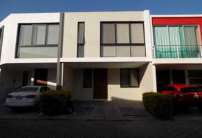 Foto de inmueble en Av Quintas del Bosque, Bosques del Centinela II, 45187 Zapopan, Jal. #220, Col. Bosques Del Centinela I C.P. 45187, Zapopan