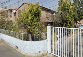 Foto de inmueble en Manuel Escandón, Chinam Pac de Juárez, 09208 Ciudad de México, CDMX #s/n, Col. Chinampac de Juárez C.P. 09208, Iztapalapa