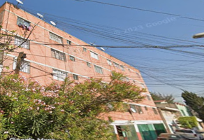 Foto de inmueble en Rosalio Bustamante 181, Zona Urbana Ejidal Santa Martha Acatitla Sur, Iztapalapa, 09530 Ciudad de Mé #181, Col. Santa Martha Acatitla Sur C.P. 09530, Iztapalapa