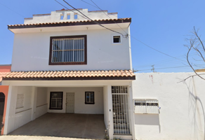 Foto de inmueble en Calle David Alfaro Siqueiros 27 #27, Col. Villa Verde C.P. 82139, Mazatlán