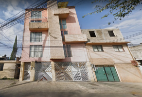 Foto de inmueble en Av, Miguel Hidalgo, Col. Santa Catarina C.P. 02250, Azcapotzalco