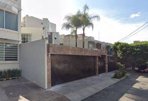 Foto de inmueble en PROVICENCIA  #15 , Col. Providencia 3a Secc C.P. 44630, Guadalajara