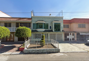 Foto de inmueble en Av. Circunvalación Ote. 135, Jardines de Santa Clara, 55450 Ecatepec de Morelos, Méx. #135, Col. Jardines de Santa Clara C.P. 55450, Ecatepec de Morelos