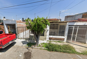 Foto de inmueble en Santa Ana, Col. Pintores C.P. 49013, Zapotlán el Grande