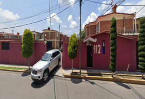 Foto de inmueble en Calle Pedro Ascencio 206 #206, Col. Santa Cruz C.P. 52140, Metepec