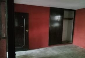 Foto de inmueble en Av. San Francisco, San Francisco Uruapan, Uruapan, Mich. #1972, Col. Uruapan Centro C.P. 60000, Uruapan