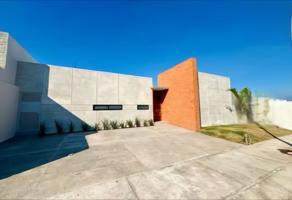 Foto de inmueble en albaterra #999, Col. Residencial Esmeralda C.P. 28017, Colima