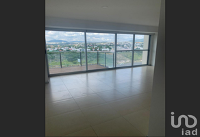 Foto de inmueble en Anillo Vial Fray Junípero Serra #4673, Col. Privada de los Portones C.P. 76100, Querétaro