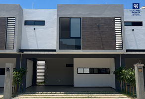 Foto de inmueble en Av 4OTE, Col. Ciudad Industrial C.P. 86010, Centro