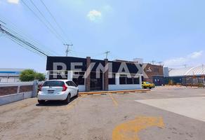 Foto de inmueble en Av. 5 de Febrero, Col. San José de la Montaña C.P. 76150, Querétaro