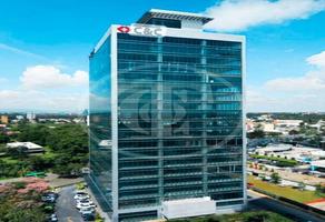 Foto de inmueble en av américas, Col. Country Club C.P. 44610, Guadalajara