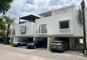 Foto de inmueble en Av. Atemajac, Col. Jardines de Atemajac C.P. 44227, Guadalajara